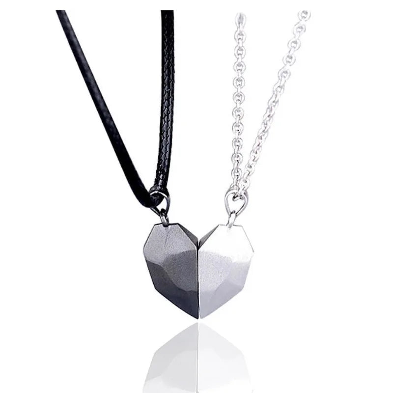Magnetic Heart Splicing Couple Pendant Necklace